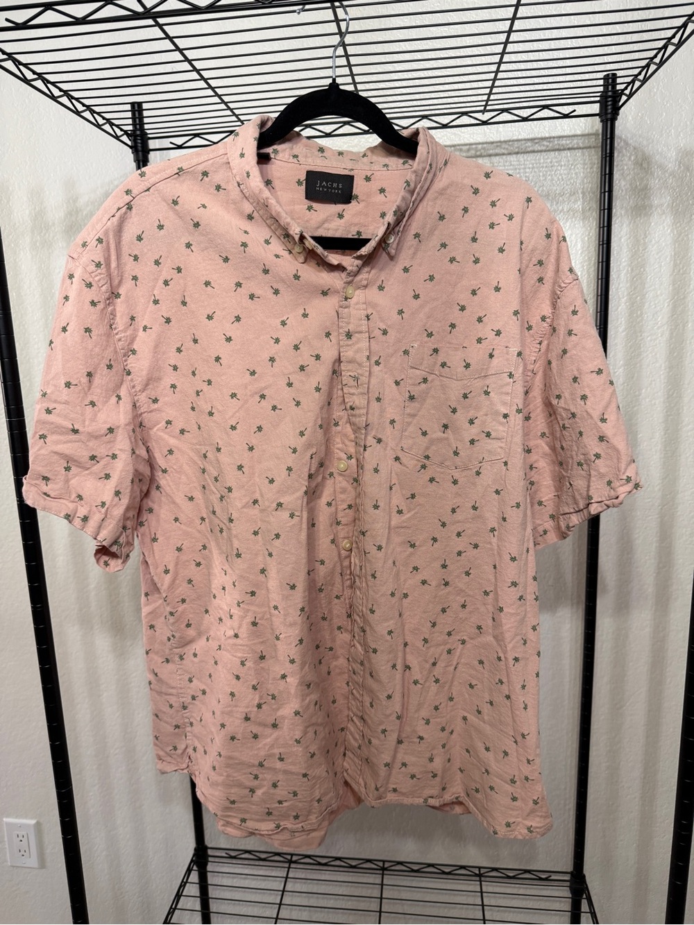 Jachs Men's Pink Short-Sleeve Button-Down with Green Palm Print